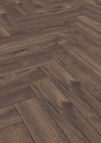 HERRINGBONE 8MM LAMINATE CALAIS OAK D4766 £22.99 SQ M