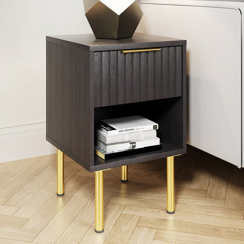 Nervata Lamp Table