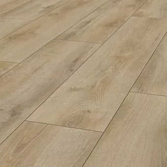 SUPERIOR 7MM SUMMER NATURE OAK £10.99  SQ M