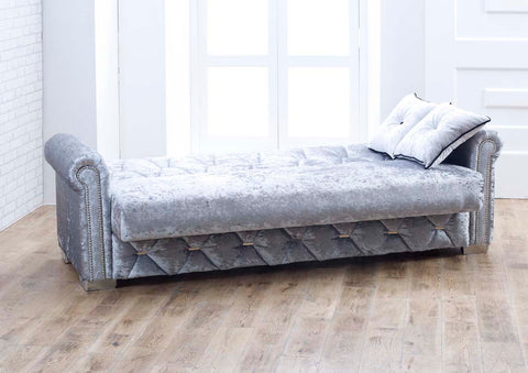 Grace Settee