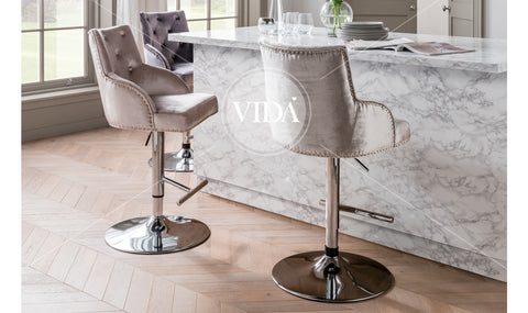 Kikki Bar Stool
