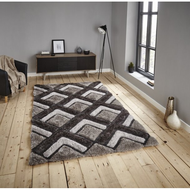 Noble House NH8199 Rug in Silver